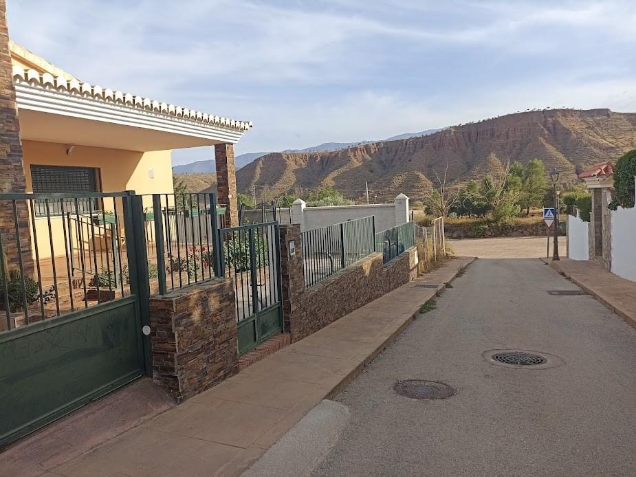 puertaresidencialolivos